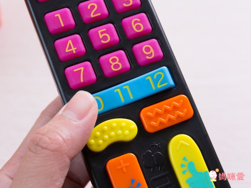 日本350萬寶寶最愛 【日本People七面遊戲機】滿足寶貝探索慾望