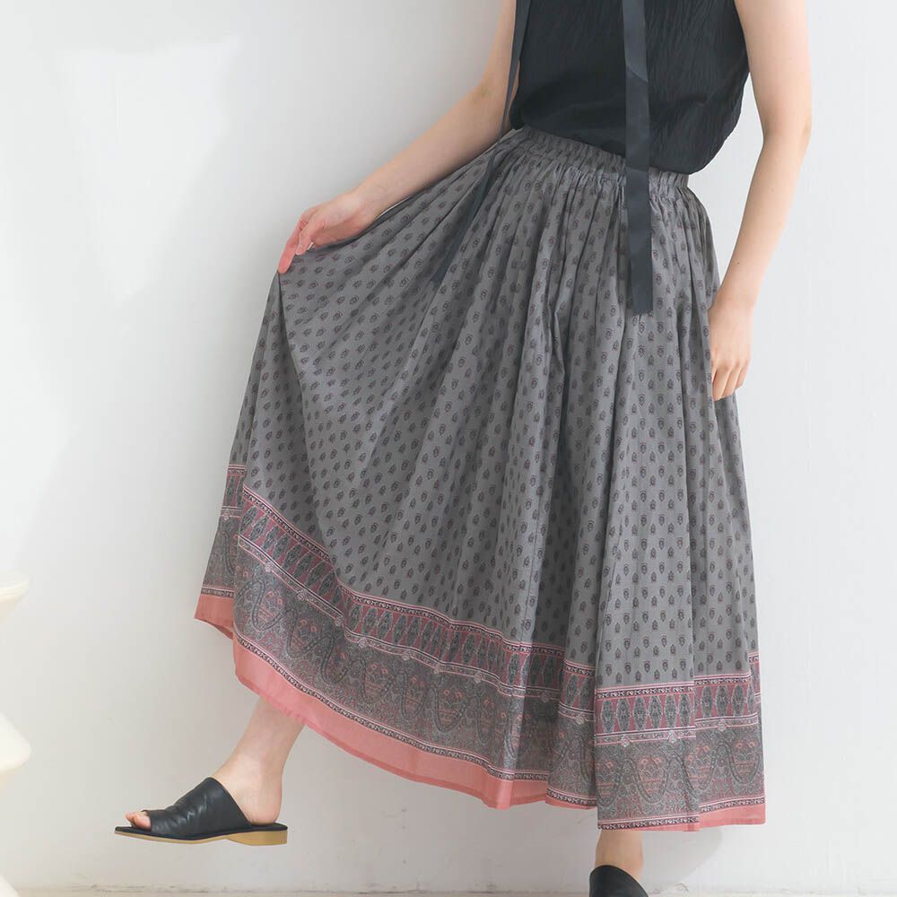 100%印度棉 清新印花柔軟長裙-圖騰-灰