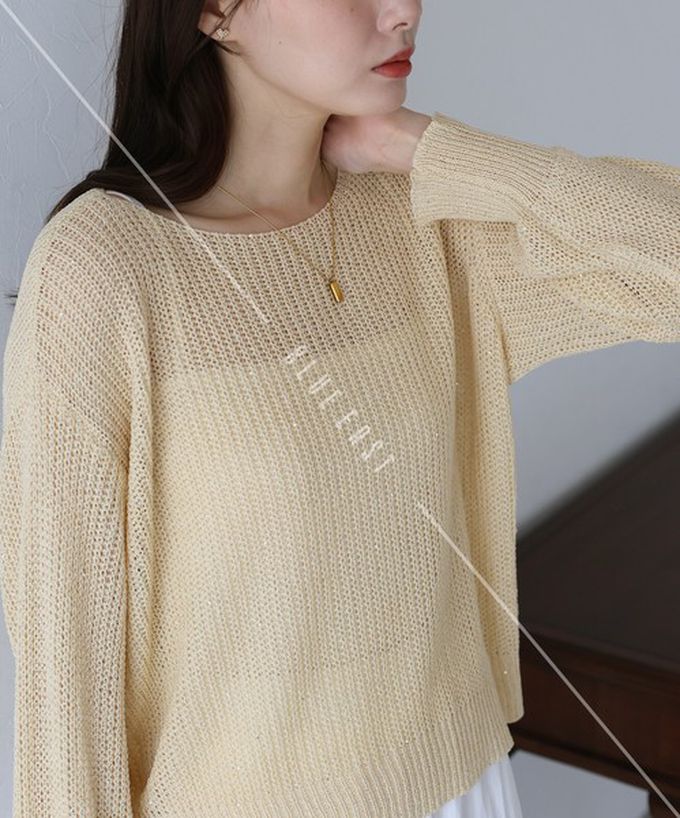 日本 BLUE EAST - 典雅船領閃爍亮片網眼針織上衣-白