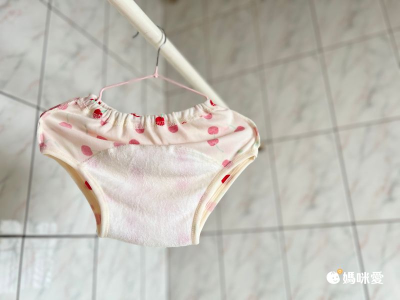 日本西松屋 - 三層學習褲3件組-分離式-新幹線車車