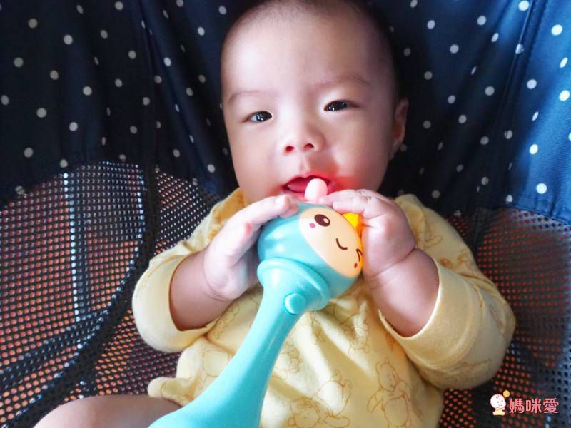 小牛津 - 小萌兔音樂搖鈴-安撫哄睡神器-俏皮綠-附說明書+usb線