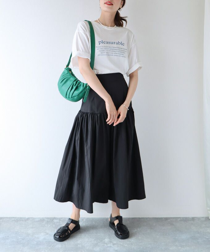 日本 BLUE EAST - 百搭顯瘦長裙-米杏