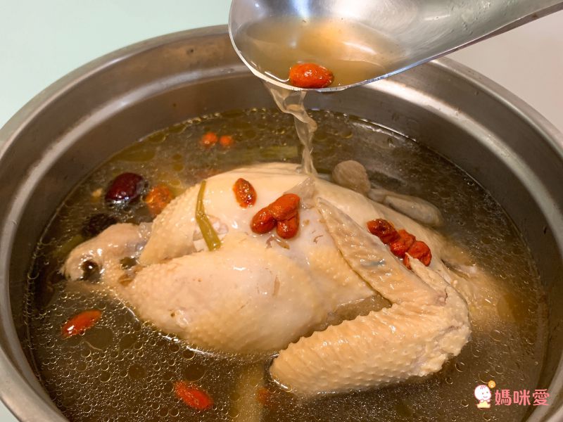 暖冬火鍋季【名廚美饌】東北酸菜鍋、蔘棗土雞湯、養生羊肉爐