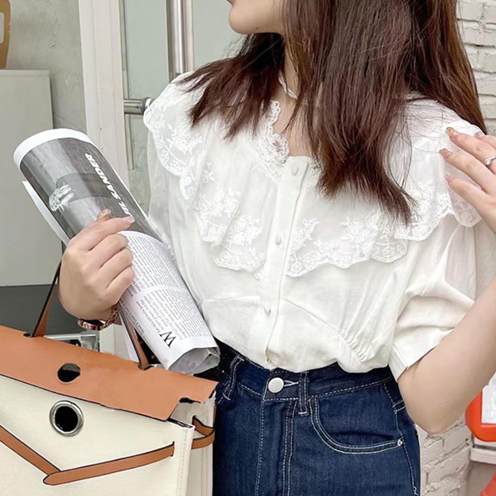 日本 GRL - 浪漫花蕾絲泡泡短袖排釦襯衫-白