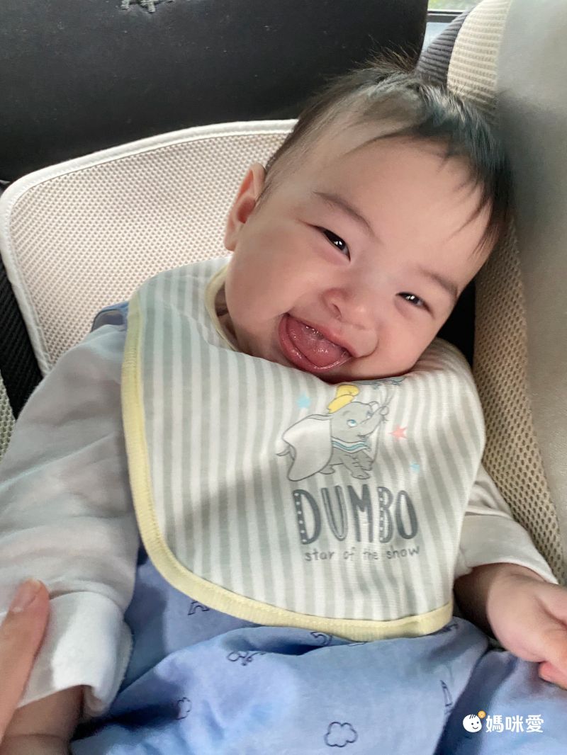 akachan honpo - 圍兜2件組-小飛象-白色 (70~80cm)-身高70~80cm體重9~11kg