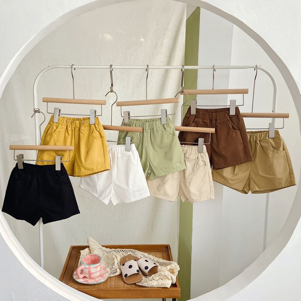 腰鬆緊休閒百搭短褲-杏色