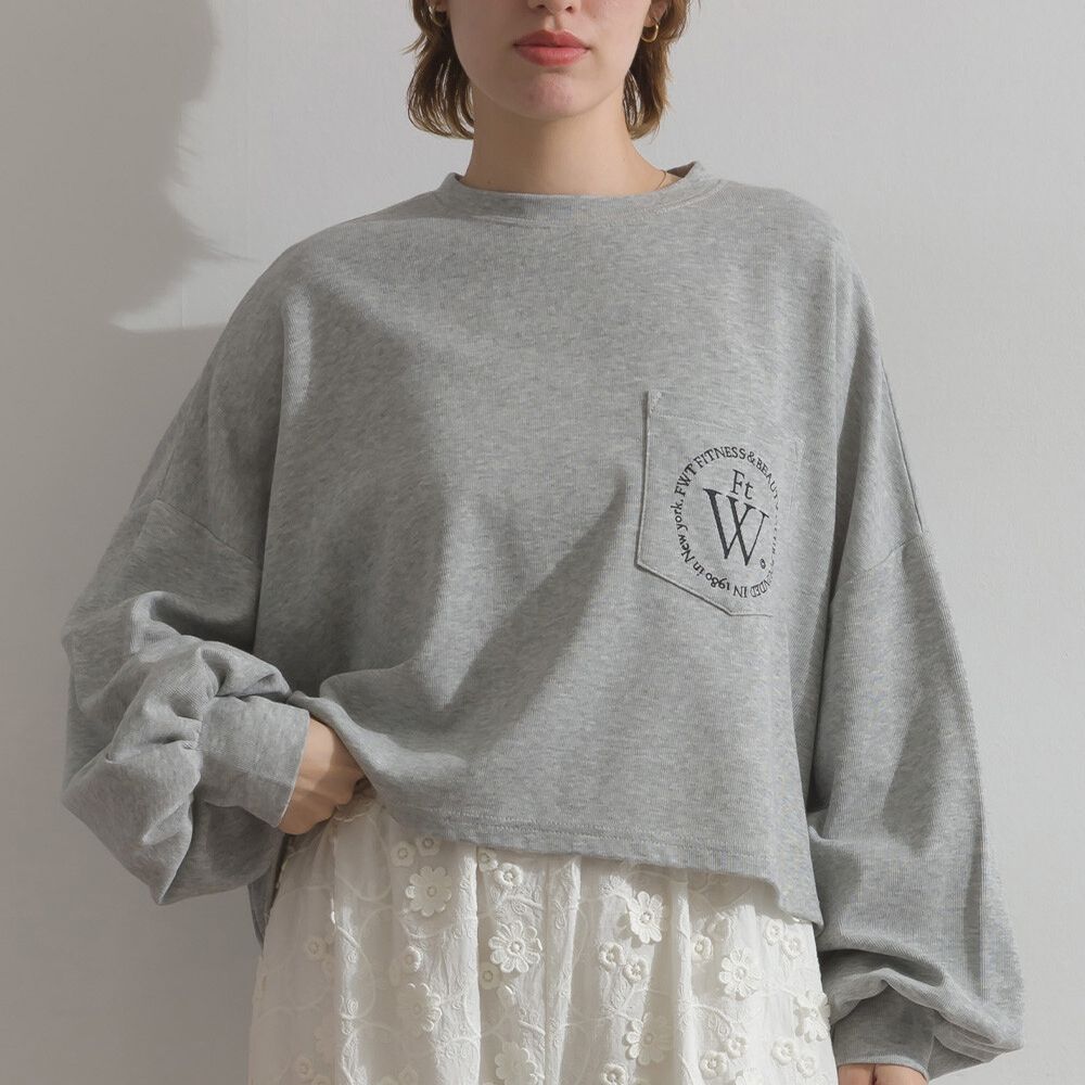 背後英文印花寬鬆休閒短版上衣-灰