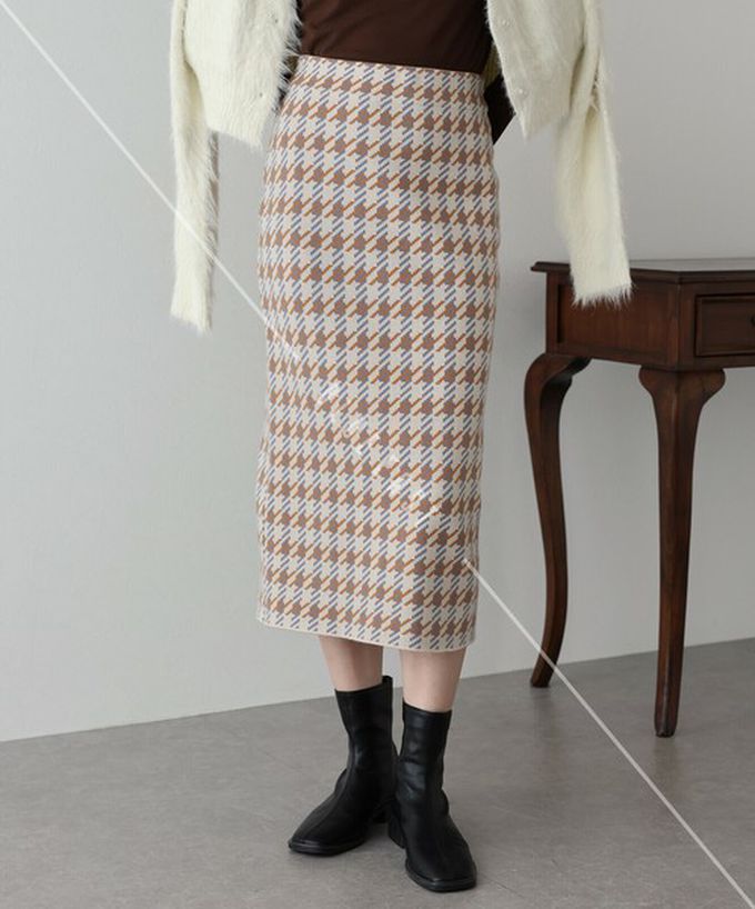 日本 BLUE EAST - 氣質千鳥格針織開叉合身長裙-杏米