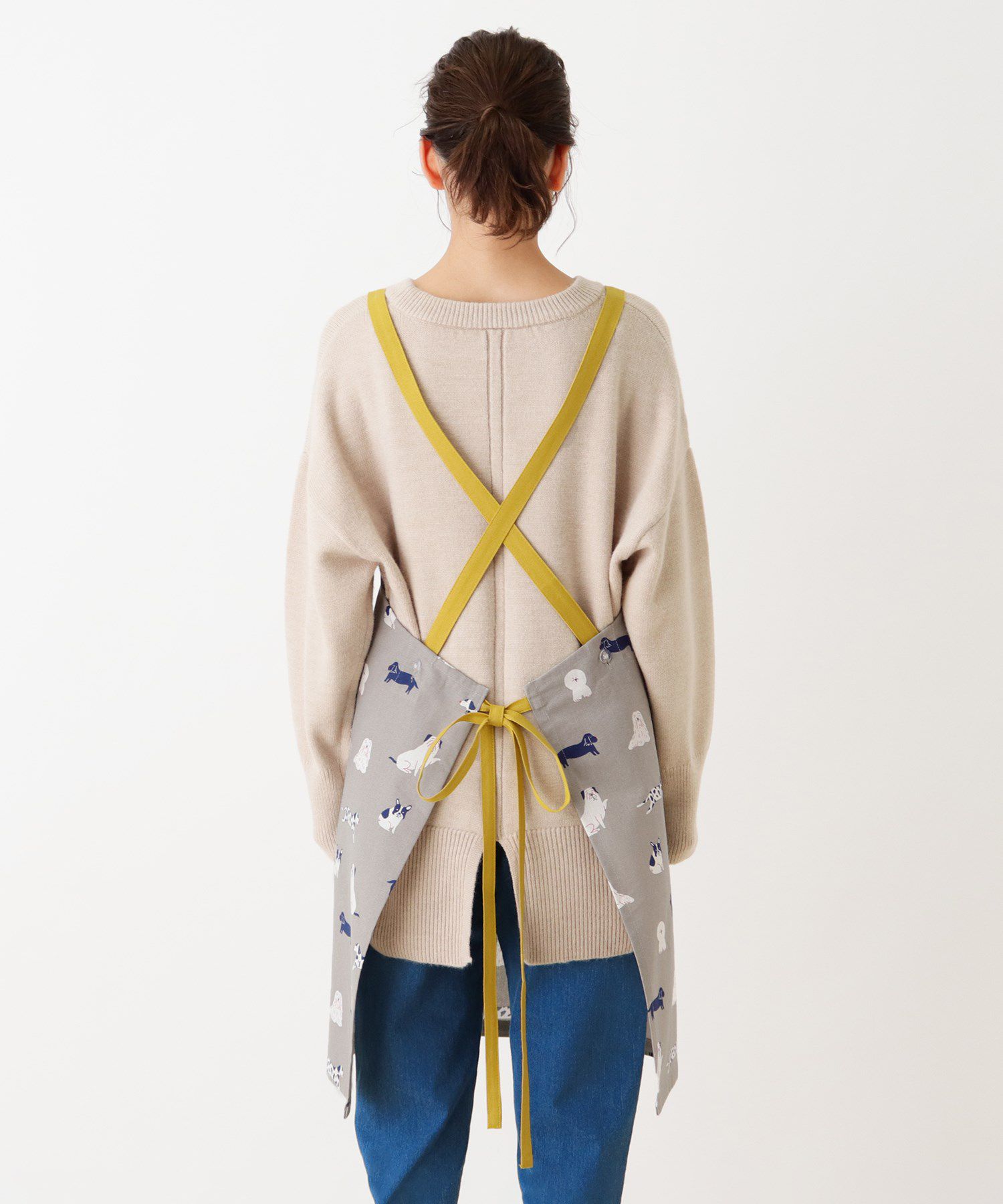 日本代購 - 印度棉大人料理圍裙(雙口袋)-狗狗散步-灰x黃