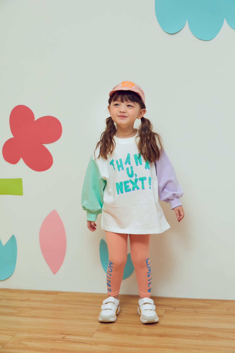 韓國 MINIATURE - THANK U, NEXT! 拼接色長版T-紫X綠