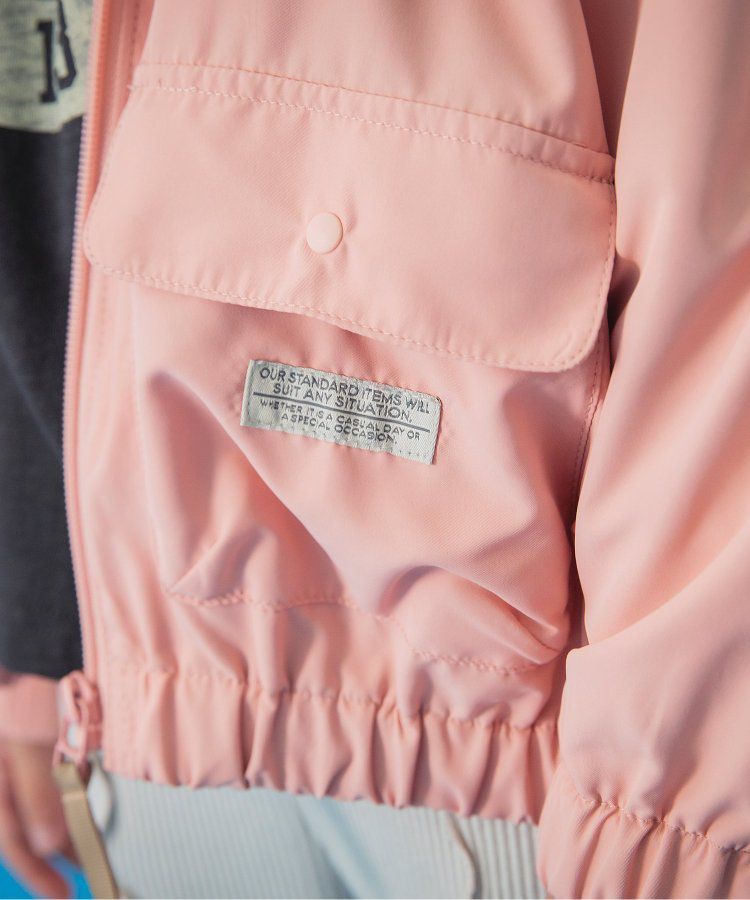 日本 BREEZE - 潑水加工 繽紛連帽防風外套-萊姆