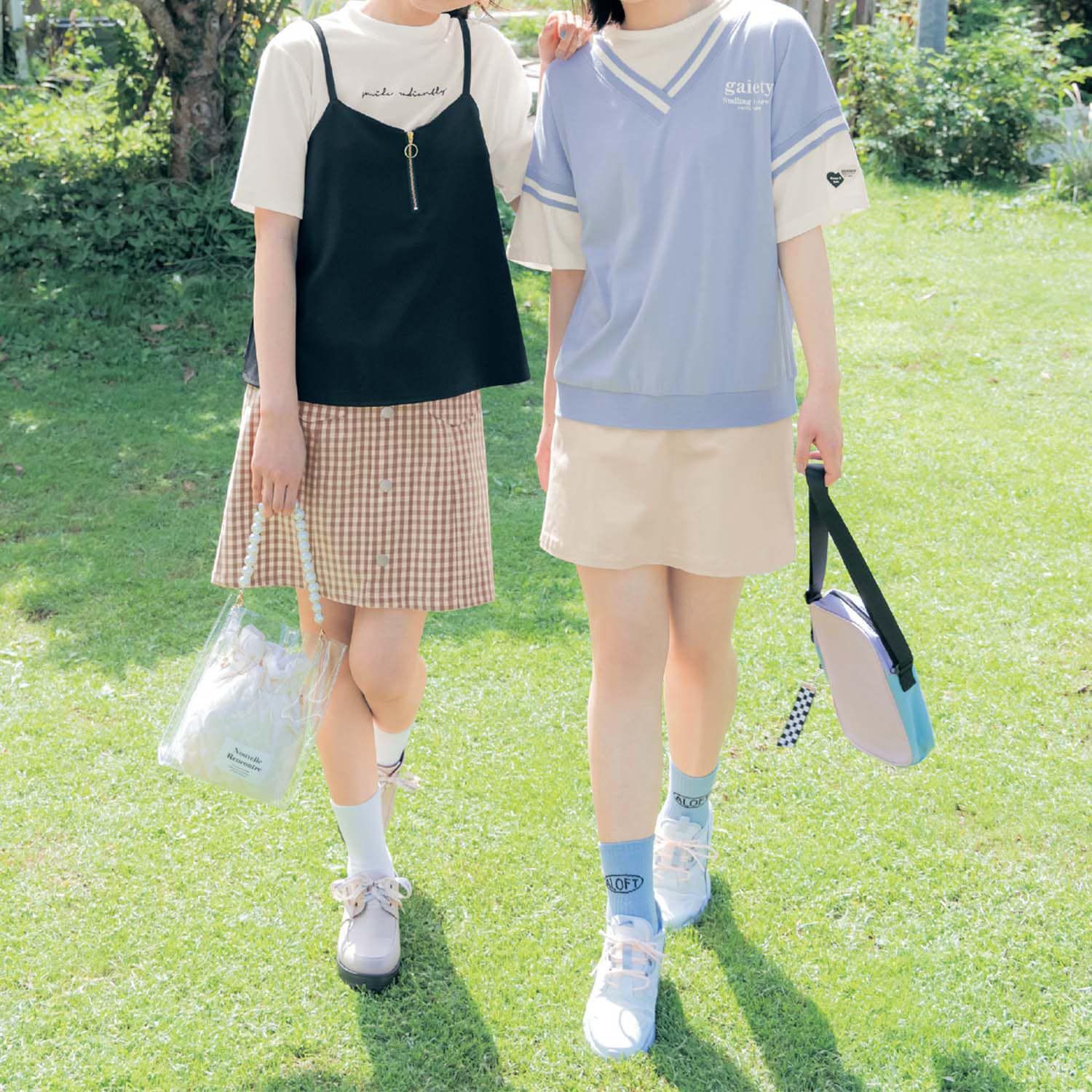 日本 Papel lapiz - 背後緞帶假二件落肩感短袖上衣-淺卡其