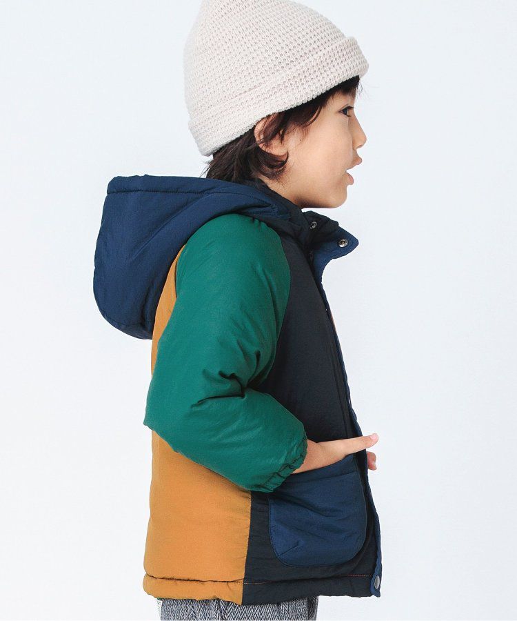 日本 BREEZE - 鋪棉保暖連帽外套-異色拼接-綠x藍