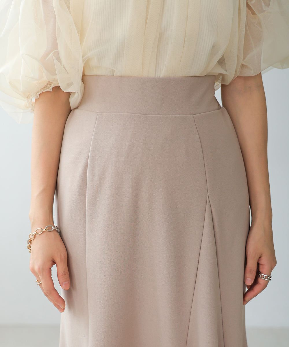 日本 Bab - 浪瓣花瓣層次修身長裙-黑