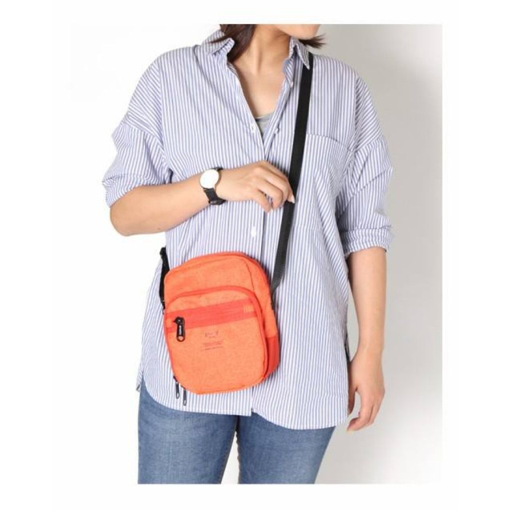 日本 Anello - 迷你多收納斜挎包肩背包-灰色 (21x16x6cm 肩背長約62~117cm)-197g