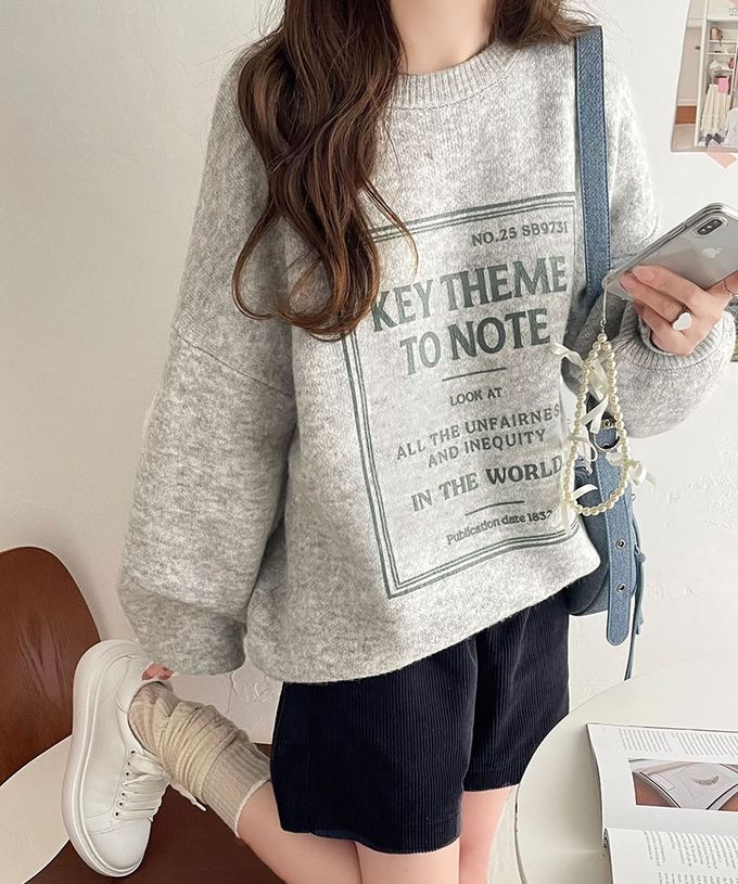 日本 Classical Elf - 前後2way 搶眼標誌印花針織上衣-煙燻藍