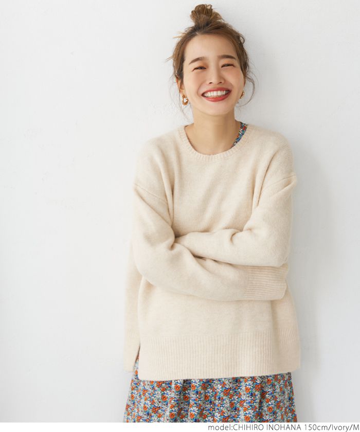 日本 COCA - 柔軟圓領顯瘦針織毛衣-咖啡