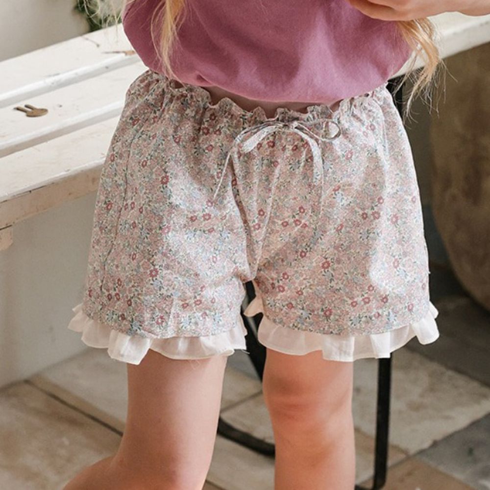 Puellaflo 鬆緊腰田園系碎花荷葉襬短褲-粉