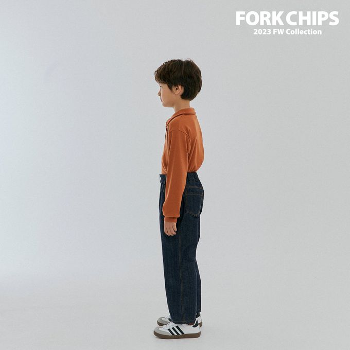韓國 FORK CHIPS - 金屬裝飾直坑條翻領長袖上衣-磚紅