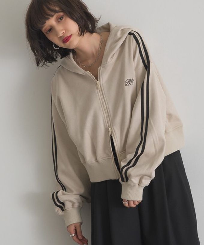 日本 ELENCARE DUE - 麂皮俐落雙拉鍊短版連帽外套-炭灰x米杏邊