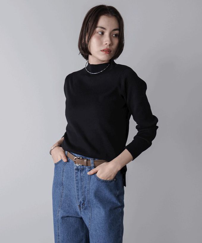 日本 Bab - 俐落感簡潔小立領針織上衣-白底條紋