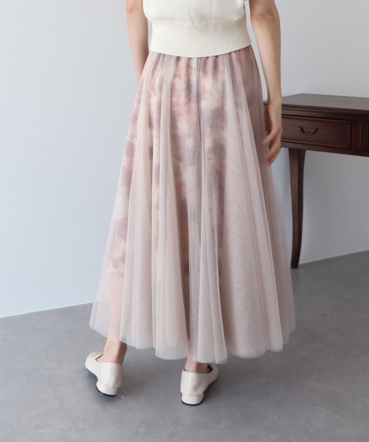 日本 BLUE EAST - 浪漫印花雙層紗裙-卡其