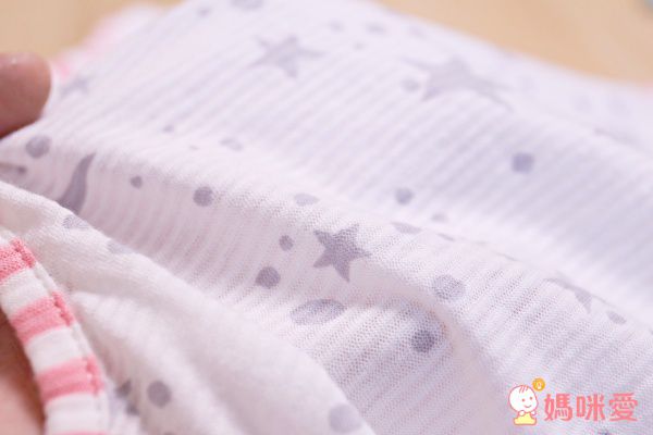 澳洲 Love to dream - SWADDLE UP 蝶型包巾-第二階段-可拆袖輕薄款連身睡衣-粉 (L [8.5-11kg])