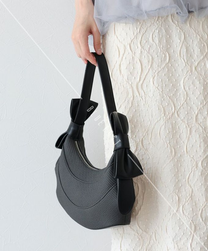 日本 BLUE EAST - 可愛雙蝴蝶結時尚紋理肩背小包-藍