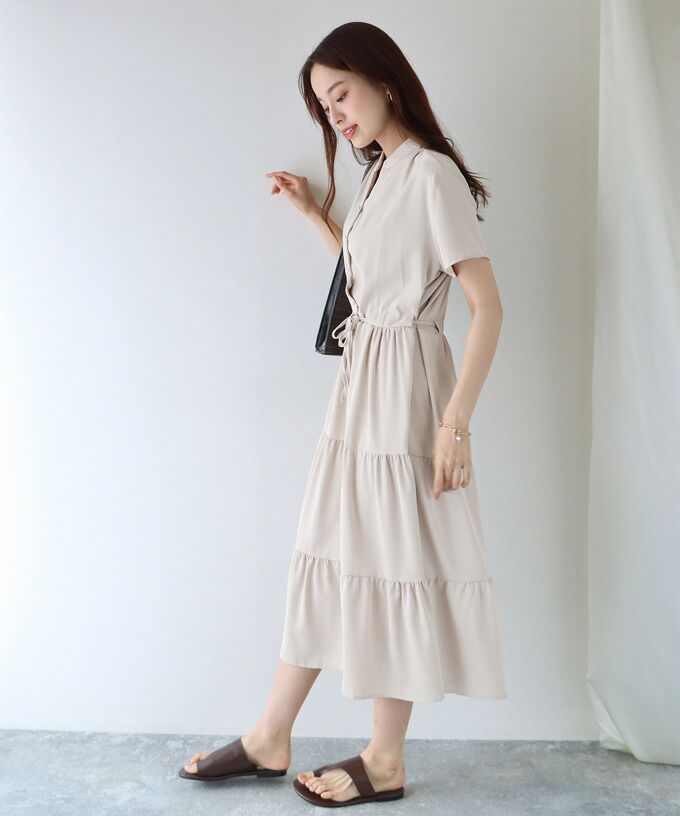 日本 BLUE EAST - 氣質小V領排釦短袖洋裝-木春菊-水藍 (M(Free))