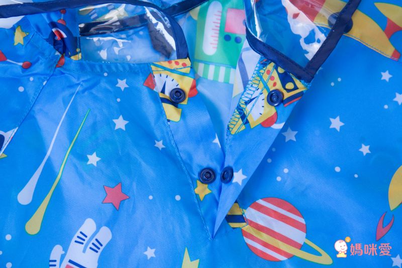 日本 SKATER 代購 - 兒童防雨斗篷(附安全反光條/收納袋)-哆拉A夢 (110~125cm通用)