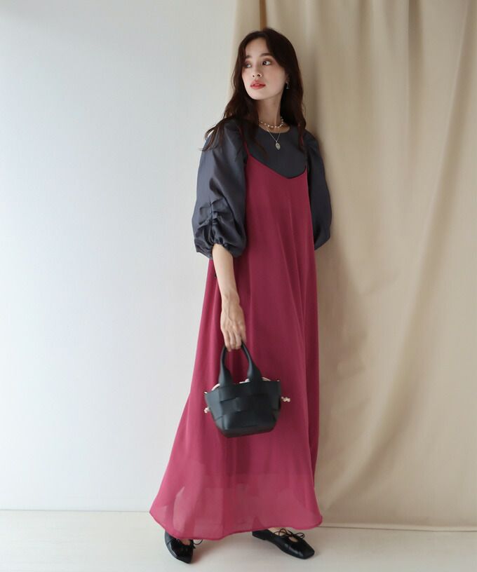 日本 BLUE EAST - 楊柳飄逸細肩帶洋裝-深灰 (M(Free))