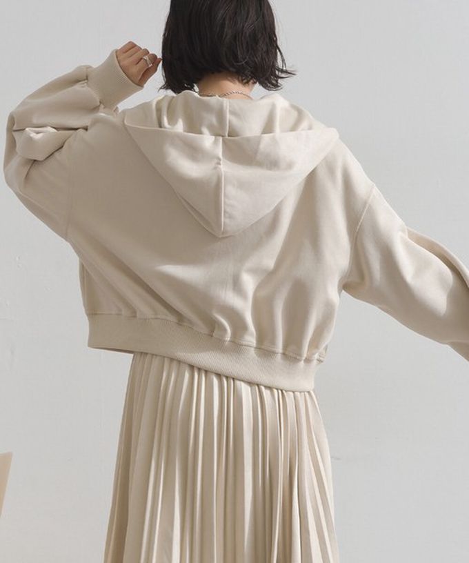 日本 ELENCARE DUE - 輕盈絨皮感雙拉鏈短版連帽外套-炭灰