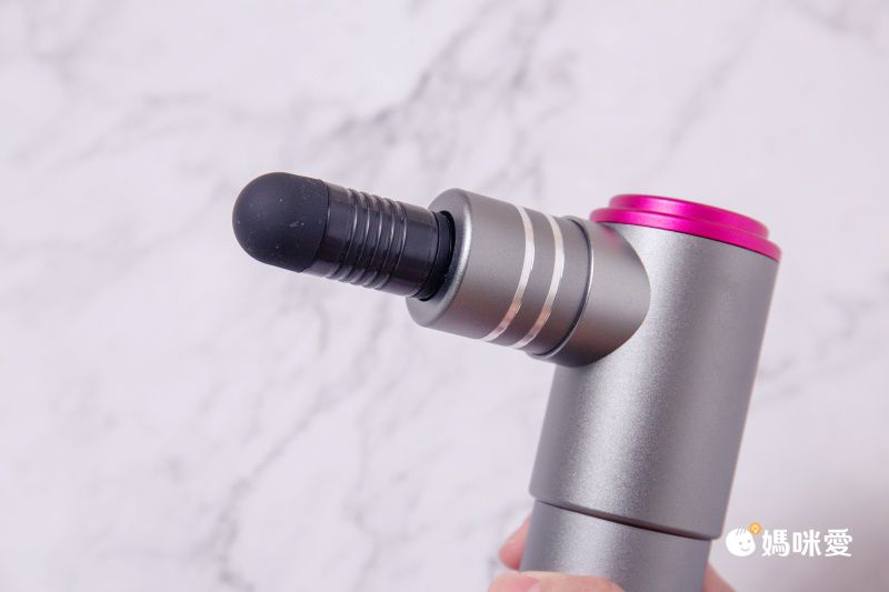 FUNY 掌中精靈 深層按摩槍 / 筋膜槍