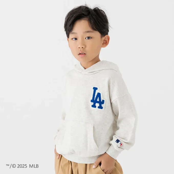 日本 Chil2 - MLB聯名 立體刺繡連帽長袖上衣-聖地牙哥教士-棕