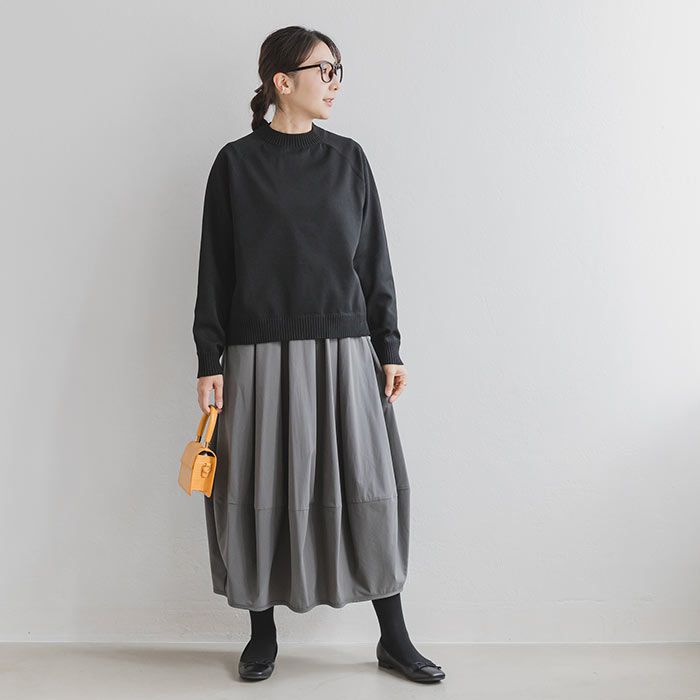 日本 ihuu - 酷甜愛心刺繡針織上衣-米杏