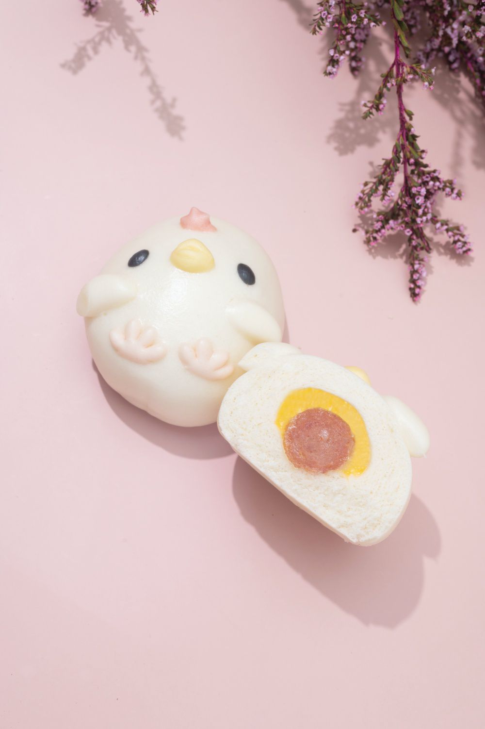 老甜媽手工饅頭 - 限量組-草莓起司包6入+德國香腸起司包6入+馬卡龍一口小饅頭-400g