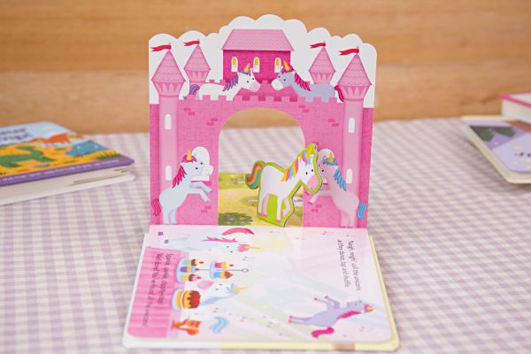 Roar!叫叫大恐龍音效書，聽聲音認識各類型恐龍！