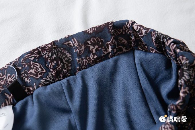 日本 BELLUNA - 優雅V領雪紡長袖上衣-可可