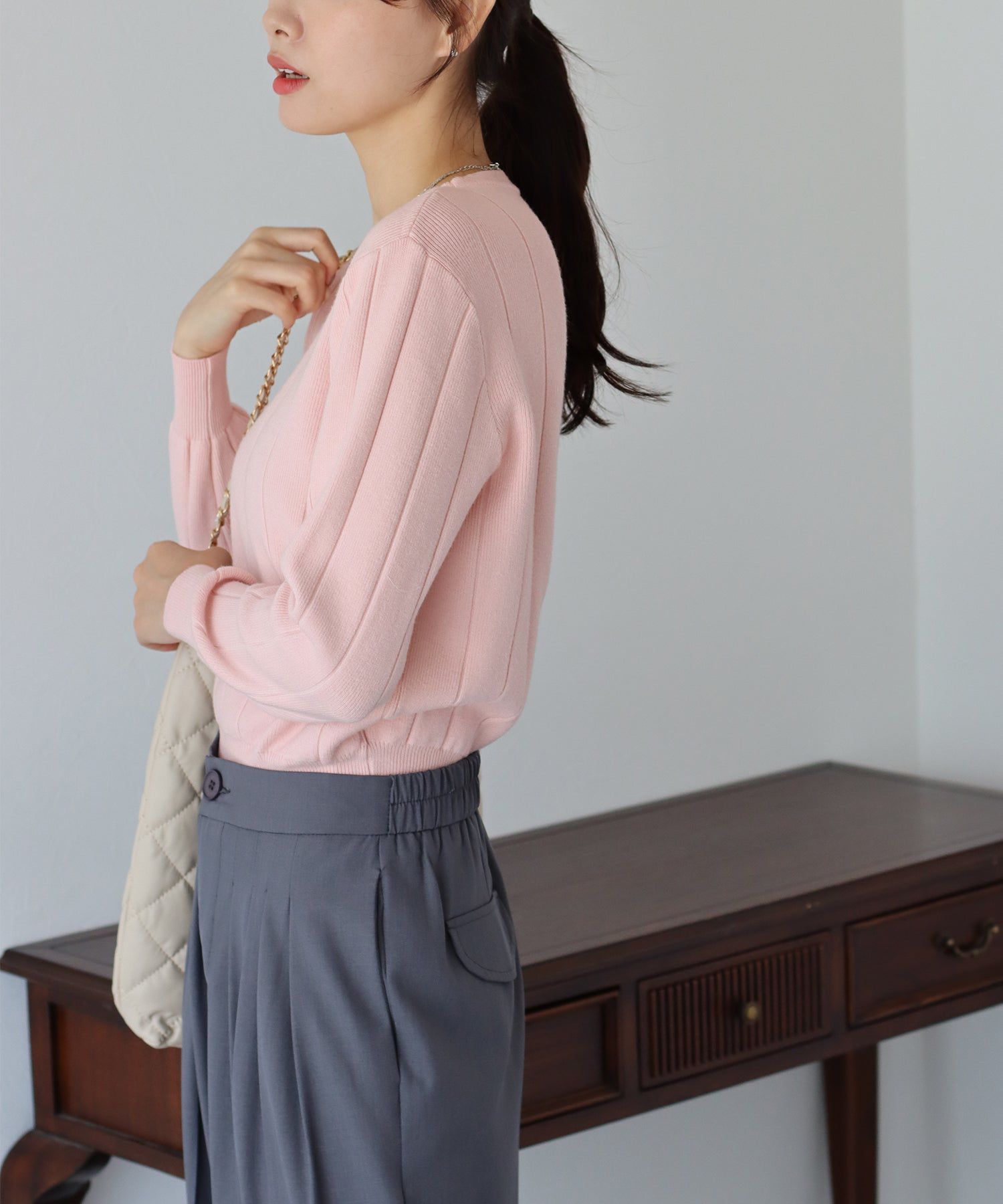 日本 BLUE EAST - 圓領粗羅紋針織上衣-紅