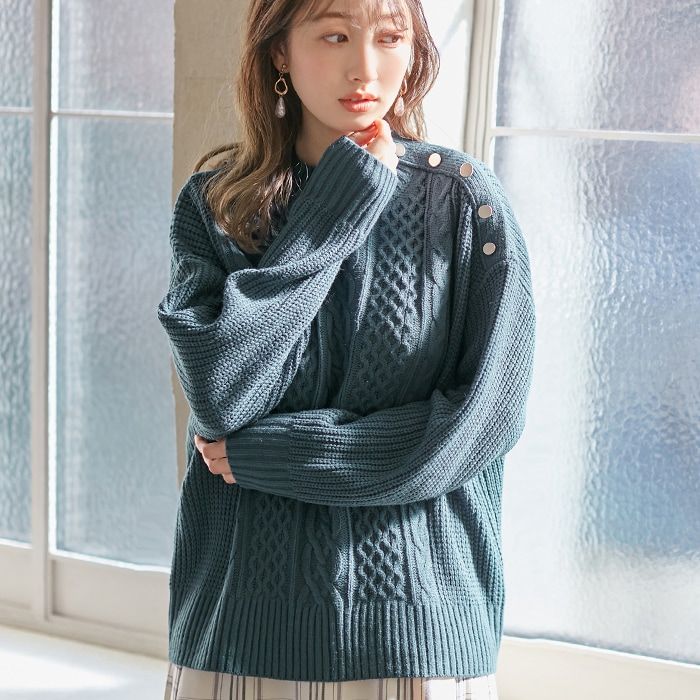 日本 BELLUNA - 金釦裝飾麻花編織毛衣-深藍