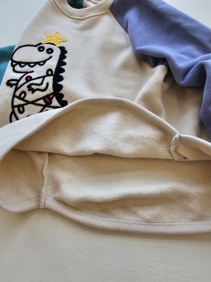 韓國 First Blue - (內磨毛)可愛裝飾恐龍上衣-湖綠X灰紫