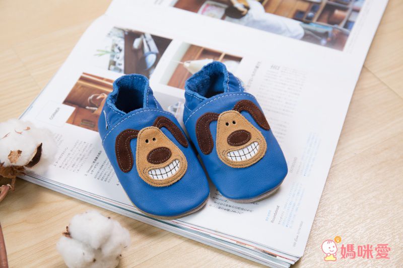 英國Inch Blue - 真皮手工寶寶鞋-水彩花