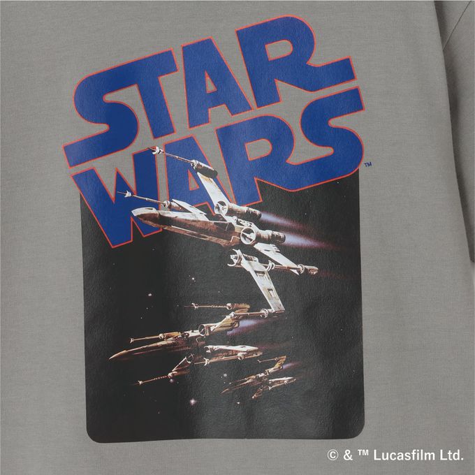 日本 b-ROOM - 限量星際聯名 防污速乾印花短袖上衣-電影場景-淺灰綠