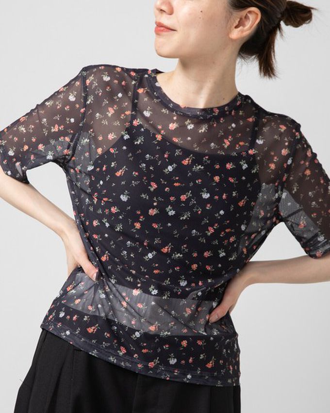 日本 gleam - 浪漫小花透膚薄紗短袖上衣-象牙米