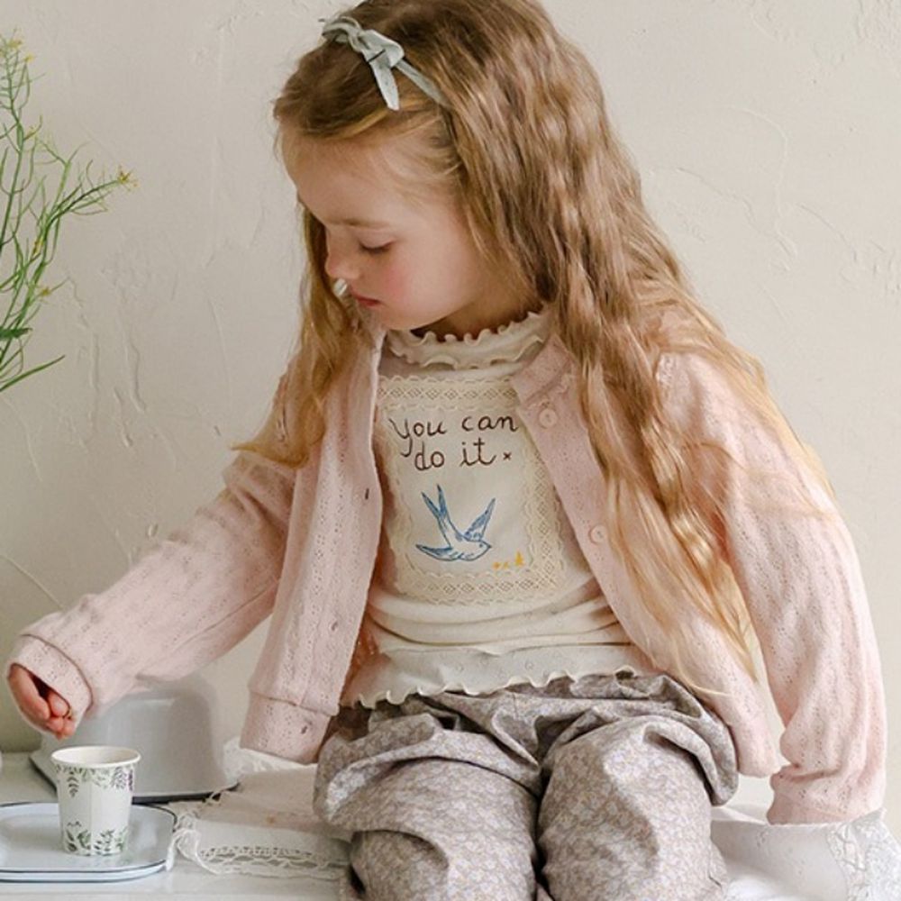 Puellaflo 輕甜鏤空織紋針織外套-櫻花粉