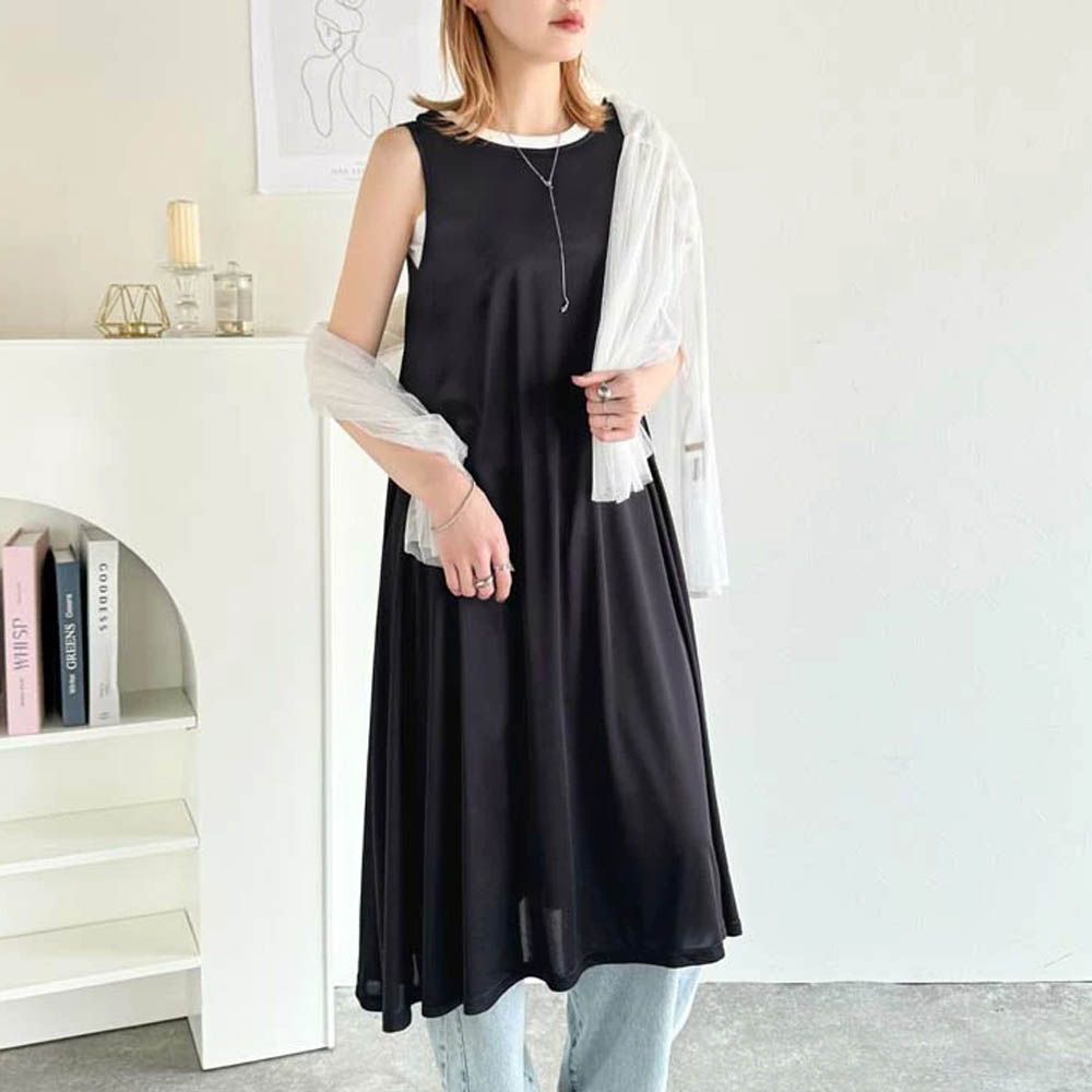 前後2way領微光澤無袖洋裝-黑