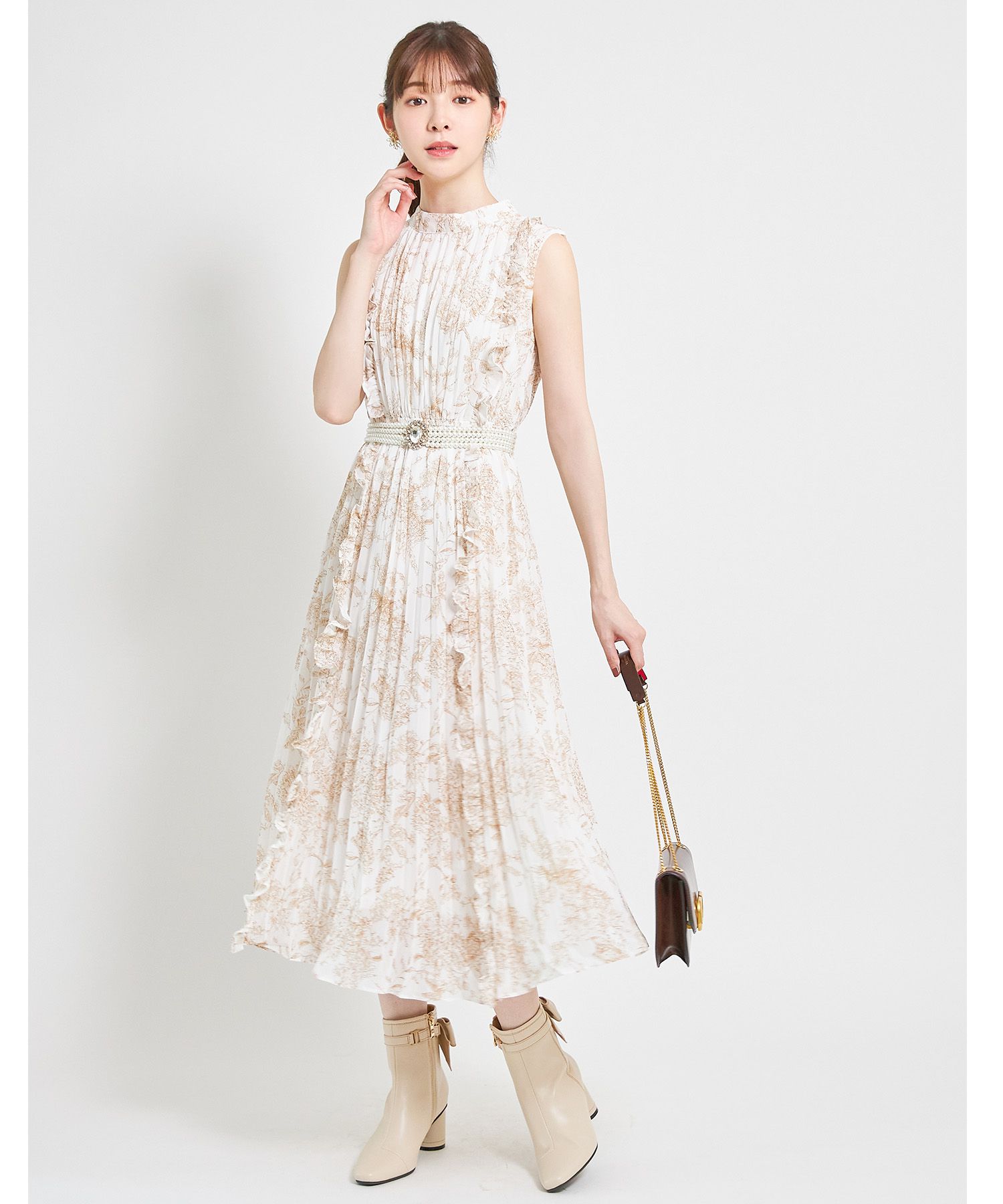 日本 tocco-closet - 波浪百褶綁帶雪紡洋裝-氣質杏