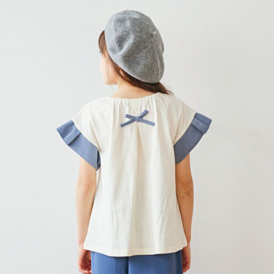 日本 evercloset - 背後優雅荷葉摺邊短袖上衣-象牙白x磚橘