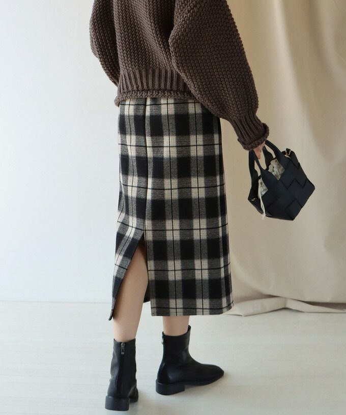 日本 BLUE EAST - 氣質修身學院風長裙-格紋-黑