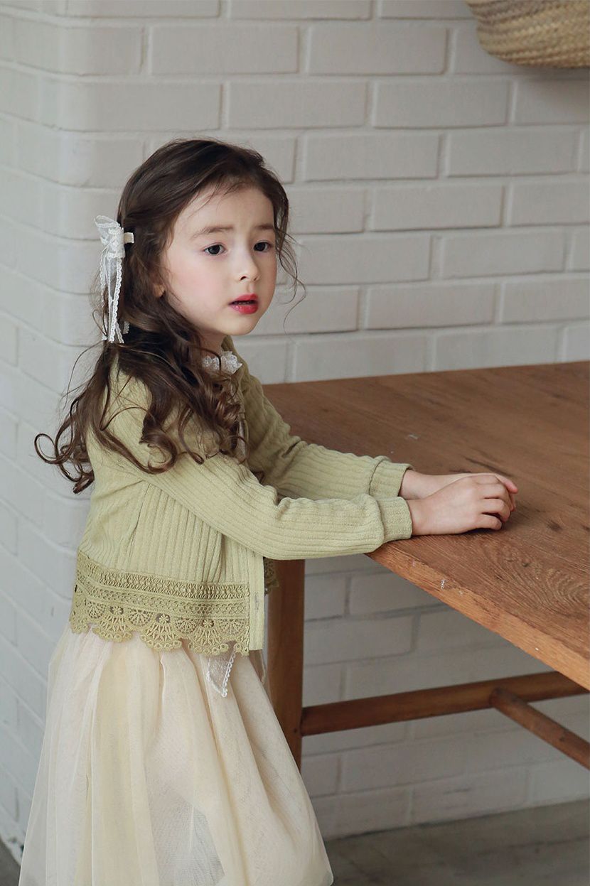 韓國 PuellaFLO - 雕花鏤空針織薄款內搭褲-米白